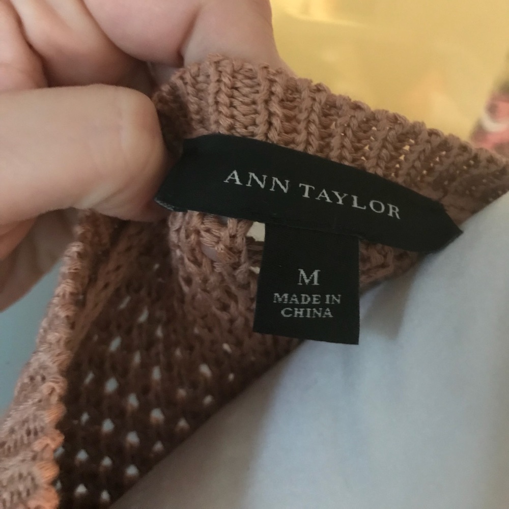 Ann Taylor acrylic sweater - Picture 4 of 8